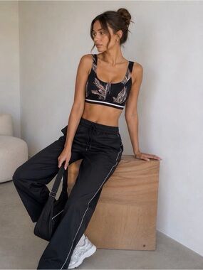 Free People Movement Black Women's Abstract Print Mesh Detail Sports Bra Size XS